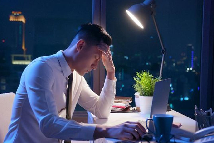 Meditasi-untuk-Lelah-Mental,-Cara-Sederhana-Pulihkan-Fokus